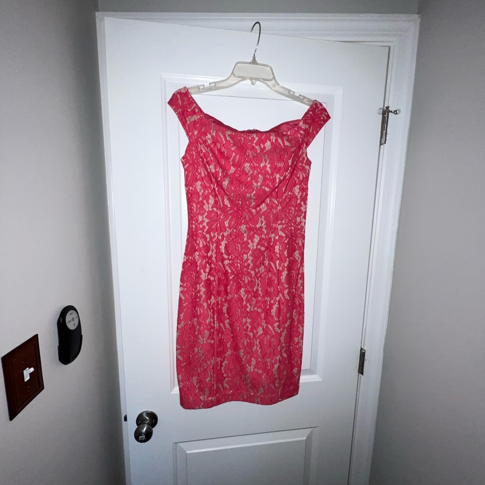 Vince camuto pink and nude size 6 dress